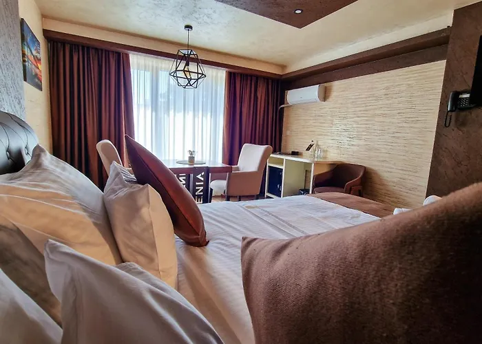 Restaurant & Apartments & Rooms Avenia