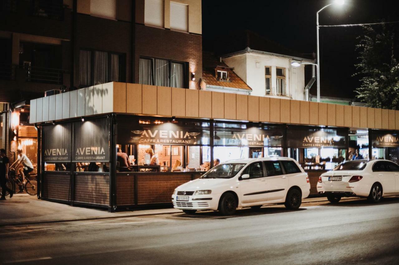 Restaurant & & Avenia Gasthof Ruma